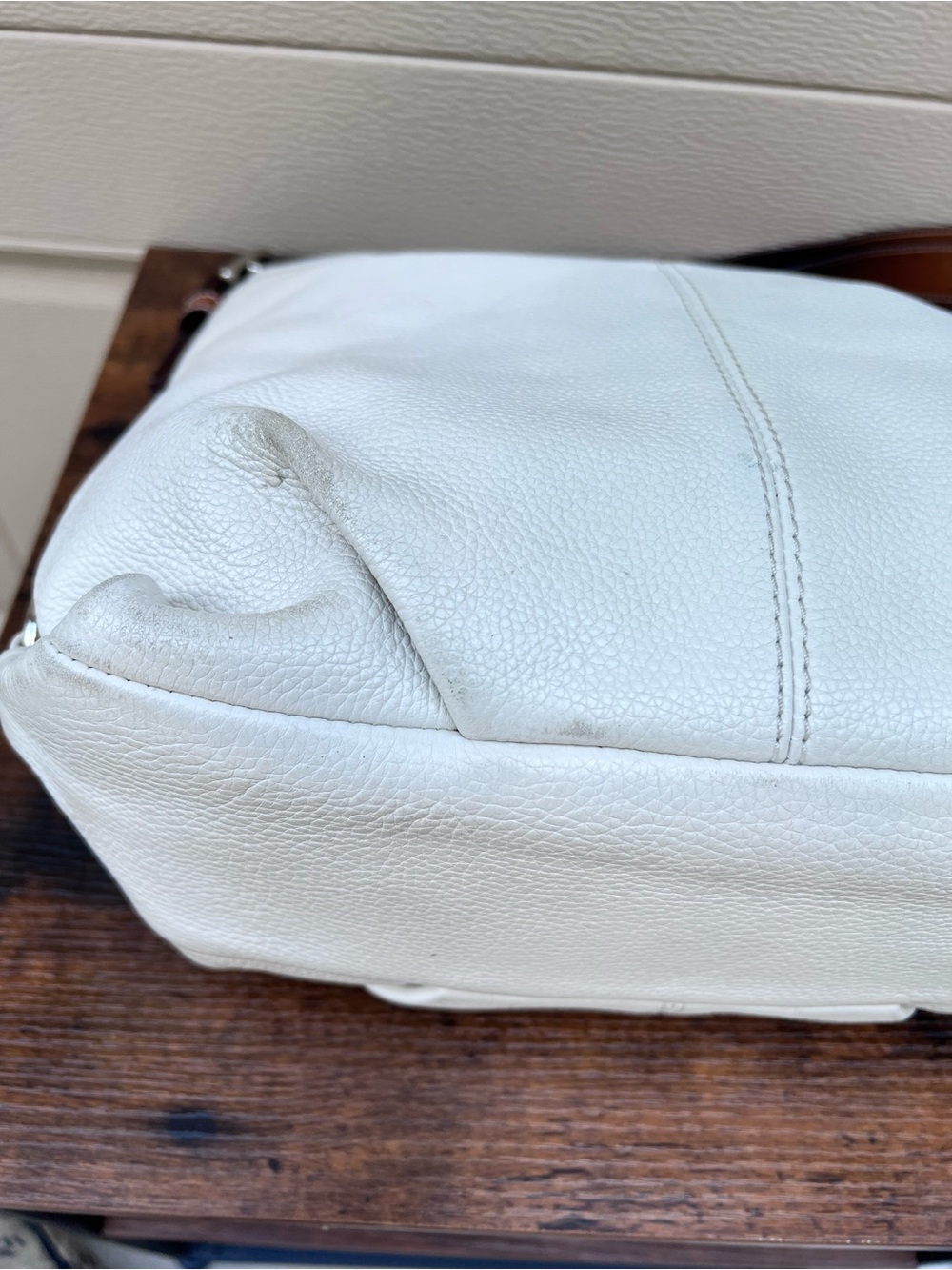 Vintage COACH SoHo White Pebbled Shoulder Bag - Picture 4 of 16